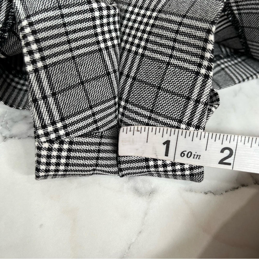 Urban Outfitters black white plaid off shoulder pleated ruffle romper 6 - Picture 9 of 13
